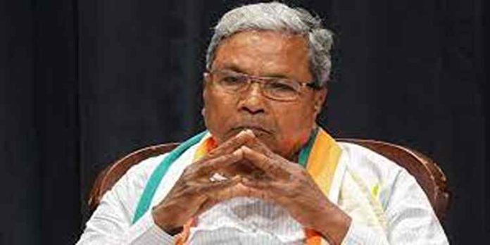 കാവേരി നദീ ജല തര്ക്കം; പ്രതിഷേധങ്ങള്ക്കിടെ സിദ്ദരാമയ്യ ഡഷഹിയില് കാവേരി നദീ ജല തര്ക്കം; പ്രതിഷേധങ്ങള്ക്കിടെ സിദ്ദരാമയ്യ ഡഷഹിയില്