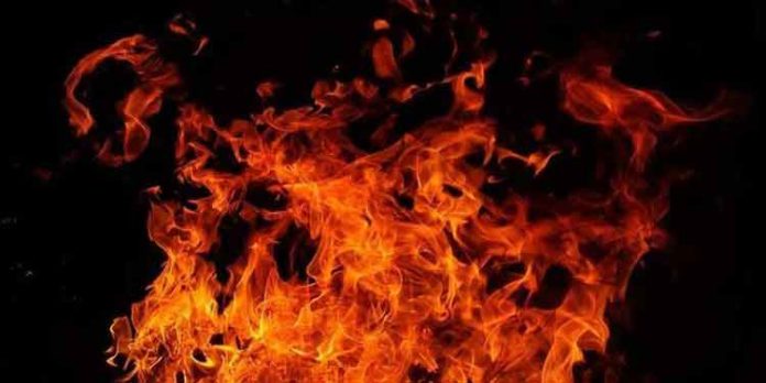 ദുബൈയിൽ ഗ്യാസ് സിലിണ്ടർ പൊട്ടിത്തെറിച്ച് മലയാളികൾക്ക് പരിക്കേറ്റു ദുബൈയിൽ ഗ്യാസ് സിലിണ്ടർ പൊട്ടിത്തെറിച്ച് മലയാളികൾക്ക് പരിക്കേറ്റു