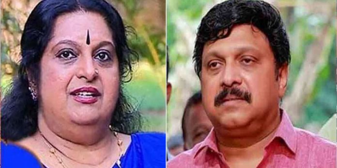 വീട് നന്നാക്കിയിട്ടു വേണം നാടു നന്നാക്കാൻ : ഗണേഷിനെ മന്ത്രിയാക്കരുതെന്ന് സഹോദരി ഉഷ വീട് നന്നാക്കിയിട്ടു വേണം നാടു നന്നാക്കാൻ : ഗണേഷിനെ മന്ത്രിയാക്കരുതെന്ന് സഹോദരി ഉഷ