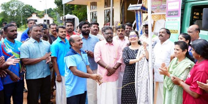 സിവില് സര്വീസ് കായികമേള സംഘടിപ്പിച്ചു സിവില് സര്വീസ് കായികമേള സംഘടിപ്പിച്ചു