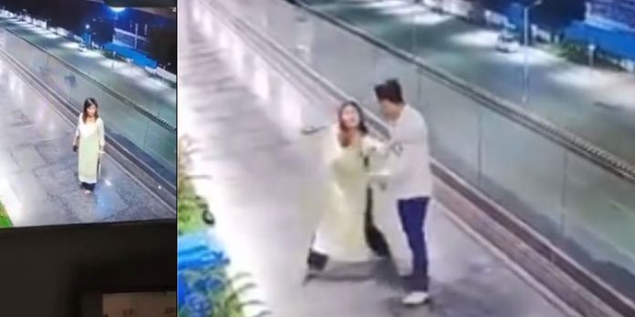 ഗുജറാത്തിൽ 24കാരിയെ വലിച്ചിഴച്ച് മർദ്ദിച്ചു ഗുജറാത്തിൽ 24കാരിയെ വലിച്ചിഴച്ച് മർദ്ദിച്ചു