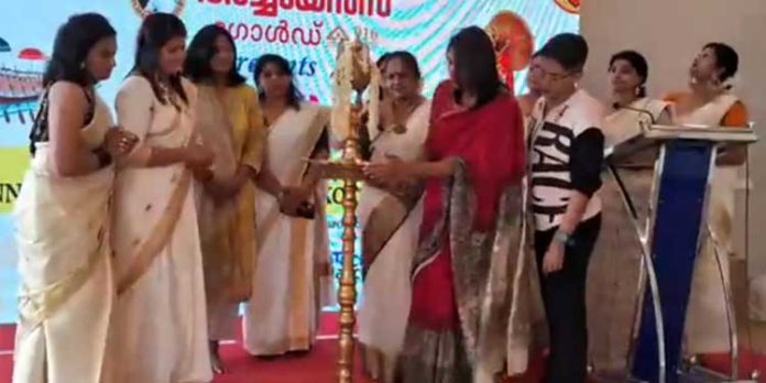 സ്ത്രീകൾക്ക് പിന്നിൽ നിന്നും ആരുടെ എങ്കിലും പിൻതുണ വേണം എന്നത് തെറ്റായ സന്ദേശം : കോട്ടയം ജില്ലാ കളക്ടർ വി. വിഗ്നേശ്വരി സ്ത്രീകൾക്ക് പിന്നിൽ നിന്നും ആരുടെ എങ്കിലും പിൻതുണ വേണം എന്നത് തെറ്റായ സന്ദേശം : കോട്ടയം ജില്ലാ കളക്ടർ വി. വിഗ്നേശ്വരി
