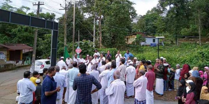 കോട്ടാങ്ങൽ മുസ്ലിം ജമാഅത്തിൽ നബിദിനാഘോഷങ്ങൾക്ക് തുടക്കമായി കോട്ടാങ്ങൽ മുസ്ലിം ജമാഅത്തിൽ നബിദിനാഘോഷങ്ങൾക്ക് തുടക്കമായി