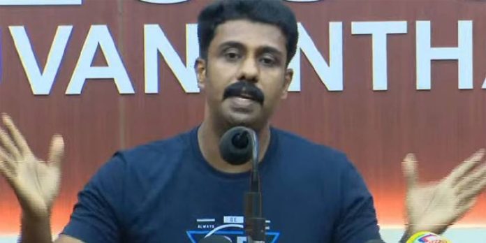 പീഡിപ്പിച്ചവരുടെ പട്ടികയില് ഉമ്മന്ചാണ്ടിയുടെ പേര് എഴുതിച്ചേര്ത്തത് – ഫെനി ബാലകൃഷ്ണൻ പീഡിപ്പിച്ചവരുടെ പട്ടികയില് ഉമ്മന്ചാണ്ടിയുടെ പേര് എഴുതിച്ചേര്ത്തത് – ഫെനി ബാലകൃഷ്ണൻ