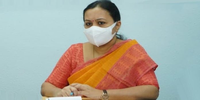 സ്ഥിതി നിയന്ത്രണവിധേയം , ജില്ലകള് ജാഗ്രത തുടരണം : മന്ത്രി വീണാ ജോര്ജ് സ്ഥിതി നിയന്ത്രണവിധേയം , ജില്ലകള് ജാഗ്രത തുടരണം : മന്ത്രി വീണാ ജോര്ജ്