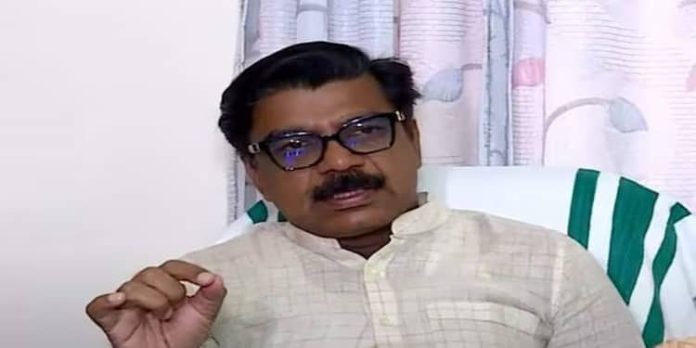 പറഞ്ഞ നിലപാടില് മാറ്റമില്ല ; വിജിലന്സ് അന്വേഷണത്തെ സ്വാഗതം ചെയ്ത് മാത്യു കുഴല്നാടന് പറഞ്ഞ നിലപാടില് മാറ്റമില്ല ; വിജിലന്സ് അന്വേഷണത്തെ സ്വാഗതം ചെയ്ത് മാത്യു കുഴല്നാടന്