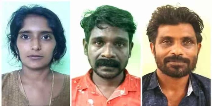 മോഷ്ടിച്ച ബൈക്കിൽ കറങ്ങി നടന്ന് വഴിയേ പോകുന്ന സ്ത്രീകളുടെ മാല പൊട്ടിച്ചെടുത്ത് കടന്നുകളയുന്ന സംഘം പിടിയില് മോഷ്ടിച്ച ബൈക്കിൽ കറങ്ങി നടന്ന് വഴിയേ പോകുന്ന സ്ത്രീകളുടെ മാല പൊട്ടിച്ചെടുത്ത് കടന്നുകളയുന്ന സംഘം പിടിയില്