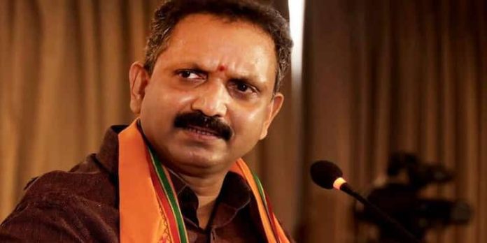 സ്വന്തം മക്കളായാല് പോലും അവര് അന്യരെ സ്പര്ശിക്കാറില്ല, അവരെ ഉപദ്രവിക്കരുത് ; രാധാകൃഷ്ണനോട് കെ സുരേന്ദ്രന് സ്വന്തം മക്കളായാല് പോലും അവര് അന്യരെ സ്പര്ശിക്കാറില്ല, അവരെ ഉപദ്രവിക്കരുത് ; രാധാകൃഷ്ണനോട് കെ സുരേന്ദ്രന്