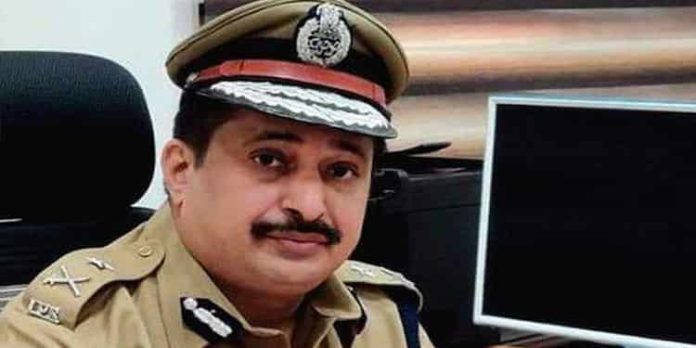 പുരാവസ്തു തട്ടിപ്പ് കേസ് ; ഐ.ജി ലക്ഷ്മണിന് സ്ഥിരം ജാമ്യം പുരാവസ്തു തട്ടിപ്പ് കേസ് ; ഐ.ജി ലക്ഷ്മണിന് സ്ഥിരം ജാമ്യം