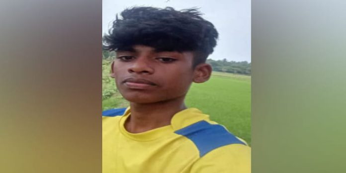 അട്ടപ്പാടിയിൽ 13 വയസ്സുകാരൻ ഷോക്കേറ്റ് മരിച്ചു അട്ടപ്പാടിയിൽ 13 വയസ്സുകാരൻ ഷോക്കേറ്റ് മരിച്ചു