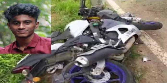 കാട്ടാക്കടയിൽ ആഡംബര ബൈക്ക് പോസ്റ്റിലിടിച്ച് യുവാവ് മരിച്ചു ; മറ്റൊരാൾക്ക് ഗുരുതര പരിക്ക് കാട്ടാക്കടയിൽ ആഡംബര ബൈക്ക് പോസ്റ്റിലിടിച്ച് യുവാവ് മരിച്ചു ; മറ്റൊരാൾക്ക് ഗുരുതര പരിക്ക്