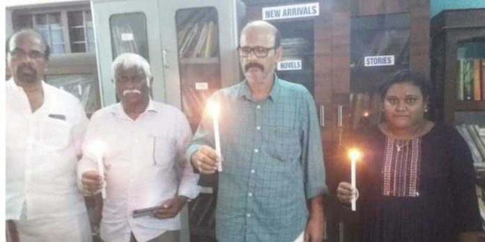 ഗ്രന്ഥശാലാ ദിനം പ്രതിഷേധ ദിനമായി ആചരിച്ചു ഗ്രന്ഥശാലാ ദിനം പ്രതിഷേധ ദിനമായി ആചരിച്ചു
