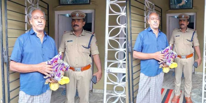 നിരോധിത പുകയില ഉൽപന്നങ്ങൾ പിടിച്ചെടുത്ത സംഭവം ; ഒരാൾ അറസ്റ്റിൽ നിരോധിത പുകയില ഉൽപന്നങ്ങൾ പിടിച്ചെടുത്ത സംഭവം ; ഒരാൾ അറസ്റ്റിൽ
