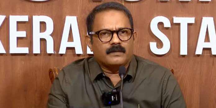 വീണാ ജോര്ജിനെതിരായ സ്ത്രീവിരുദ്ധ അധിക്ഷേപം : കെ എം ഷാജിക്കെതിരെ കേസെടുത്ത് വനിത കമ്മീഷന് വീണാ ജോര്ജിനെതിരായ സ്ത്രീവിരുദ്ധ അധിക്ഷേപം : കെ എം ഷാജിക്കെതിരെ കേസെടുത്ത് വനിത കമ്മീഷന്