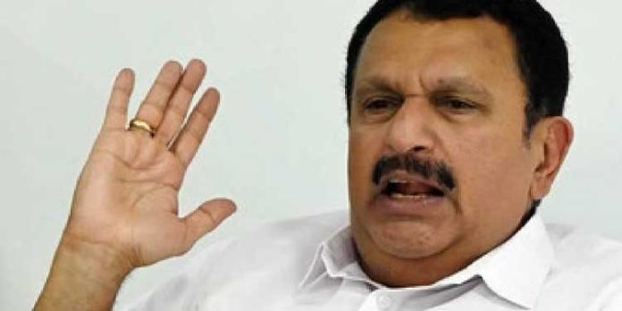 പന്തളത്ത് നടക്കുന്ന ശബരിമല വിശ്വാസ സംരക്ഷണ യാത്രയില് കെ മുരളീധരന് പങ്കെടുക്കും പന്തളത്ത് നടക്കുന്ന ശബരിമല വിശ്വാസ സംരക്ഷണ യാത്രയില് കെ മുരളീധരന് പങ്കെടുക്കും