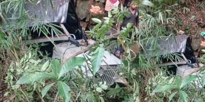 കണ്ണോത്ത്മല ജീപ്പ് അപകടം ; മരിച്ചവരുടെ കുടുംബങ്ങൾക്ക് 10 ലക്ഷം രൂപ സഹായം കണ്ണോത്ത്മല ജീപ്പ് അപകടം ; മരിച്ചവരുടെ കുടുംബങ്ങൾക്ക് 10 ലക്ഷം രൂപ സഹായം