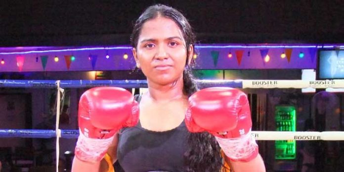 വേൾഡ് തായി ബോക്സിങ്ങിൽ ടൈറ്റിൽ ബെൽറ്റ് നേടി ആയുഷി സംഗീത വേൾഡ് തായി ബോക്സിങ്ങിൽ ടൈറ്റിൽ ബെൽറ്റ് നേടി ആയുഷി സംഗീത