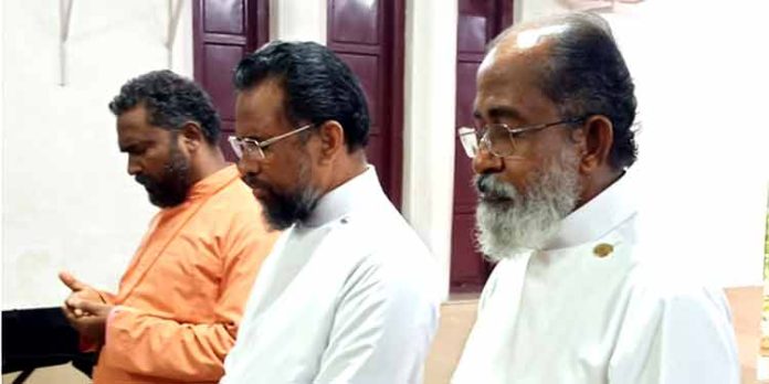 മാർത്തോമ്മാ സഭയുടെ എപ്പിസ്ക്കോപ്പാമാരായി തെരഞ്ഞെടുക്കപ്പെട്ടവരുടെ പട്ടംകൊട ശുശ്രൂഷ ഒക്ടോബർ 2 ന് റാന്നിയില് മാർത്തോമ്മാ സഭയുടെ എപ്പിസ്ക്കോപ്പാമാരായി തെരഞ്ഞെടുക്കപ്പെട്ടവരുടെ പട്ടംകൊട ശുശ്രൂഷ ഒക്ടോബർ 2 ന് റാന്നിയില്