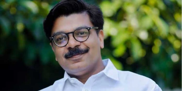 മാത്യു കുഴൽനാടന്റെ കൈവശമുള്ള അധിക ഭൂമി ; 50 സെൻ്റ് ഏറ്റെടുക്കാനുള്ള നടപടികൾ വേഗത്തിലാക്കി റവന്യൂ വകുപ്പ് മാത്യു കുഴൽനാടന്റെ കൈവശമുള്ള അധിക ഭൂമി ; 50 സെൻ്റ് ഏറ്റെടുക്കാനുള്ള നടപടികൾ വേഗത്തിലാക്കി റവന്യൂ വകുപ്പ്