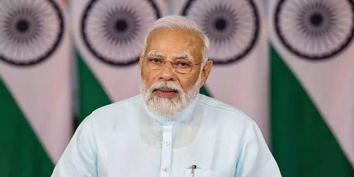 സനാതന ധർമ വിവാദം : ശക്തമായ മറുപടി നൽകാൻ മന്ത്രിമാർക്ക് പ്രധാനമന്ത്രിയുടെ നിർദേശം സനാതന ധർമ വിവാദം : ശക്തമായ മറുപടി നൽകാൻ മന്ത്രിമാർക്ക് പ്രധാനമന്ത്രിയുടെ നിർദേശം