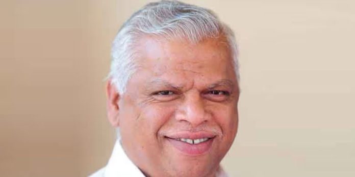 തിരക്കുള്ള ഹോട്ടലിൽ പോകുന്നതു പോലെയല്ല ബൂത്ത് മാറ്റം : ചാണ്ടി ഉമ്മന് നേരെ പരിഹാസവുമായി എംവി ജയരാജൻ തിരക്കുള്ള ഹോട്ടലിൽ പോകുന്നതു പോലെയല്ല ബൂത്ത് മാറ്റം : ചാണ്ടി ഉമ്മന് നേരെ പരിഹാസവുമായി എംവി ജയരാജൻ