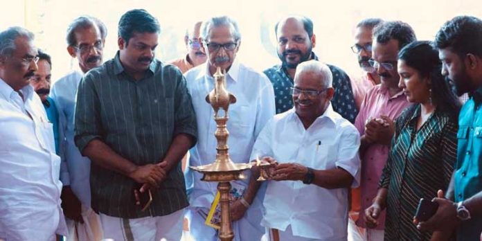 സാംസ്കാരിക സംഗമ വേദിയായി കരിയാട്ടം സാംസ്കാരിക സംഗമ വേദിയായി കരിയാട്ടം