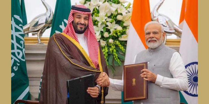 ഇന്ത്യക്കും സൗദിക്കും സന്തോഷം ; സൗദി കിരീടാവകാശിയുടെ സന്ദർശനത്തിൽ 8 സുപ്രധാന കരാറുകളിൽ ഒപ്പുവെച്ചു ഇന്ത്യക്കും സൗദിക്കും സന്തോഷം ; സൗദി കിരീടാവകാശിയുടെ സന്ദർശനത്തിൽ 8 സുപ്രധാന കരാറുകളിൽ ഒപ്പുവെച്ചു