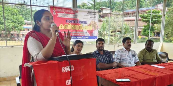ജീവനക്കാരുടെ ആനുകൂല്യങ്ങൾ നിഷേധിക്കരുത് : ജോയിൻ്റ് കൗൺസിൽ ജീവനക്കാരുടെ ആനുകൂല്യങ്ങൾ നിഷേധിക്കരുത് : ജോയിൻ്റ് കൗൺസിൽ
