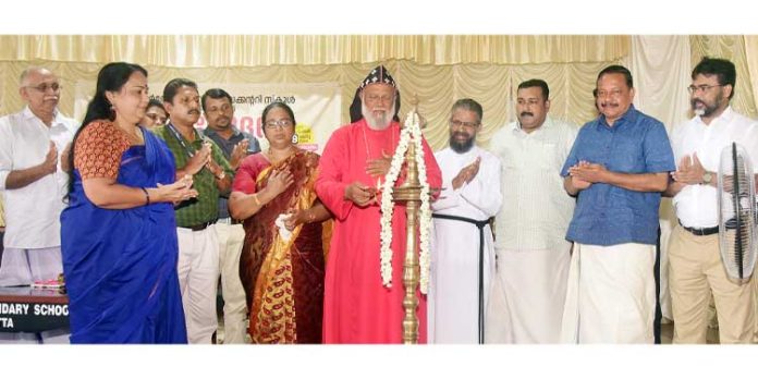 അനുമോദന സമ്മേളനം നടത്തി അനുമോദന സമ്മേളനം നടത്തി