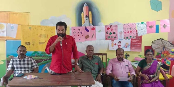 കുട്ടികള്ക്ക് വേറിട്ട അനുഭവമായി വര ഉത്സവം കുട്ടികള്ക്ക് വേറിട്ട അനുഭവമായി വര ഉത്സവം