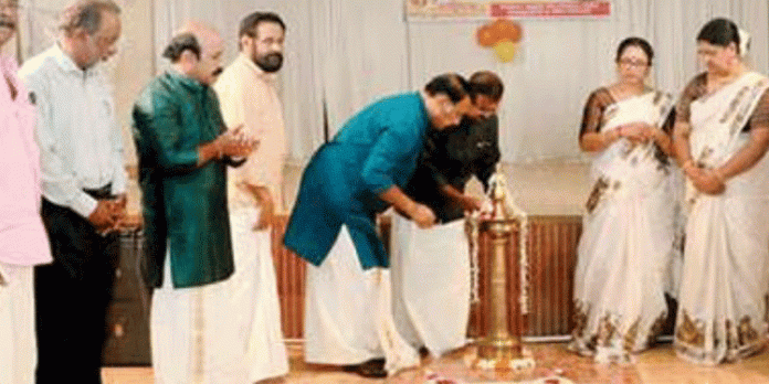 പന്തളം ലയൺസ് ക്ലബ് ഓണഘോഷ പരിപാടികള് സംഘടിപ്പിച്ചു പന്തളം ലയൺസ് ക്ലബ് ഓണഘോഷ പരിപാടികള് സംഘടിപ്പിച്ചു