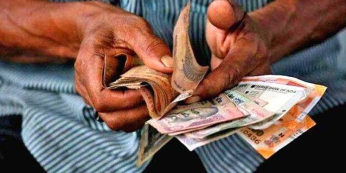 ഒരു മാസത്തെ ക്ഷേമ പെൻഷൻ വിതരണം അടുത്തയാഴ്ച ; 900 കോടി അനുവദിച്ചു ഒരു മാസത്തെ ക്ഷേമ പെൻഷൻ വിതരണം അടുത്തയാഴ്ച ; 900 കോടി അനുവദിച്ചു