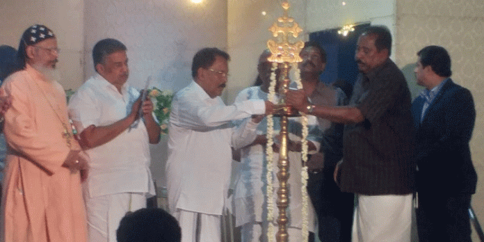 ഡോ.പൗലോസ് മാർ ക്രിസോസ്റ്റം പബ്ലിക് ലൈബ്രറി ഉദ്ഘാടനം ചെയ്തു ഡോ.പൗലോസ് മാർ ക്രിസോസ്റ്റം പബ്ലിക് ലൈബ്രറി ഉദ്ഘാടനം ചെയ്തു