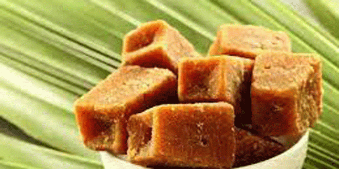 ഓണക്കാലത്ത് വിറ്റു പോയത് 6000 കിലോ വള്ളിക്കോട് ശർക്കര ഓണക്കാലത്ത് വിറ്റു പോയത് 6000 കിലോ വള്ളിക്കോട് ശർക്കര