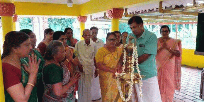 ഗുരുദേവ സമാധി ; സമൂഹ ഉപവാസ പ്രാർത്ഥന യജ്ഞം നടന്നു ഗുരുദേവ സമാധി ; സമൂഹ ഉപവാസ പ്രാർത്ഥന യജ്ഞം നടന്നു