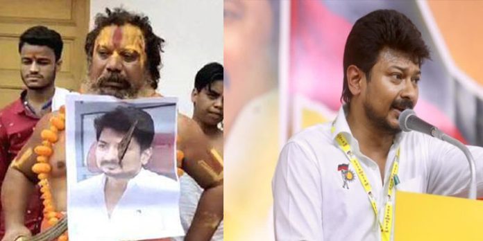 ഉദയനിധിയുടെ തലവെട്ടുന്നവര്ക്ക് 10 കോടിയെന്ന പ്രകോപന ആഹ്വാനം ; സന്യാസിക്കെതിരെ കേസ് ഉദയനിധിയുടെ തലവെട്ടുന്നവര്ക്ക് 10 കോടിയെന്ന പ്രകോപന ആഹ്വാനം ; സന്യാസിക്കെതിരെ കേസ്