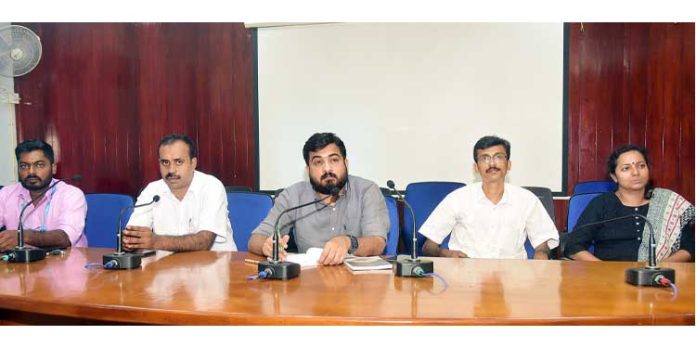 യുവാക്കളെ ശാക്തീകരിക്കാനുള്ള പ്രവര്ത്തനങ്ങള്ക്ക് കൂടുതല് ഊന്നല് നല്കും : യുവജന കമ്മീഷന് ചെയര്മാന് യുവാക്കളെ ശാക്തീകരിക്കാനുള്ള പ്രവര്ത്തനങ്ങള്ക്ക് കൂടുതല് ഊന്നല് നല്കും : യുവജന കമ്മീഷന് ചെയര്മാന്