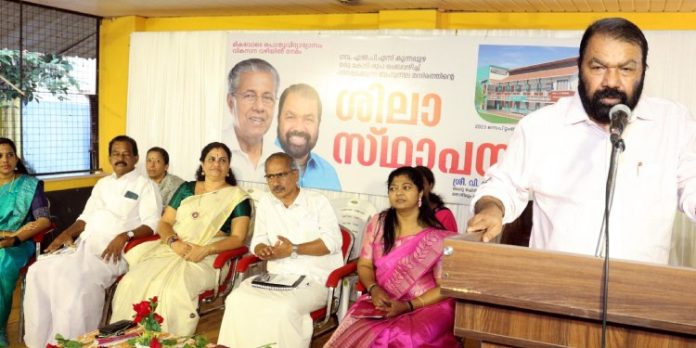 സ്കൂളുകളുടെ അടിസ്ഥാന സൗകര്യ വികസനം ; 7 വർഷം കൊണ്ട് 3,800 കോടി ചെലവഴിച്ചതായി മന്ത്രി സ്കൂളുകളുടെ അടിസ്ഥാന സൗകര്യ വികസനം ; 7 വർഷം കൊണ്ട് 3,800 കോടി ചെലവഴിച്ചതായി മന്ത്രി