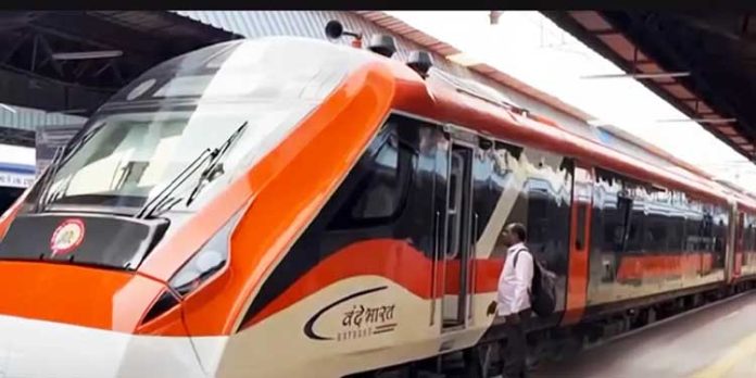 പുതിയ വന്ദേഭാരത് എക്സ്പ്രസിന്റെ സമയക്രമം ഇങ്ങനെ പുതിയ വന്ദേഭാരത് എക്സ്പ്രസിന്റെ സമയക്രമം ഇങ്ങനെ