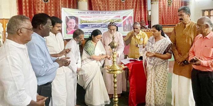 നിർമ്മിത ബുദ്ധിയുടെ ലോകത്തിൽ മനുഷ്യബന്ധങ്ങൾ ചേർത്തുപിടിക്കണം ; മന്ത്രി വീണ ജോർജ് നിർമ്മിത ബുദ്ധിയുടെ ലോകത്തിൽ മനുഷ്യബന്ധങ്ങൾ ചേർത്തുപിടിക്കണം ; മന്ത്രി വീണ ജോർജ്