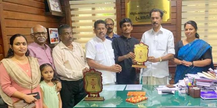 വിജയികളെ ആദരിച്ചു വിജയികളെ ആദരിച്ചു
