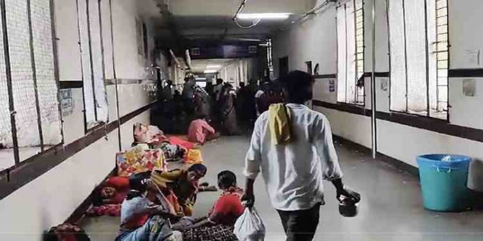 മഹാരാഷ്ട്ര ആശുപത്രികളിലെ കൂട്ടമരണത്തിൽ പ്രതിഷേധം; സർക്കാർ സ്പോൺസേഡ് കൊലയെന്ന് പ്രതിപക്ഷം മഹാരാഷ്ട്ര ആശുപത്രികളിലെ കൂട്ടമരണത്തിൽ പ്രതിഷേധം; സർക്കാർ സ്പോൺസേഡ് കൊലയെന്ന് പ്രതിപക്ഷം