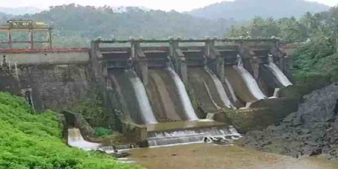 ഇടുക്കി കല്ലാർ ഡാം തുറന്നു; രണ്ട് ഷട്ടർ പത്തു സെന്റീമീറ്റർ ഉയർത്തി ഇടുക്കി കല്ലാർ ഡാം തുറന്നു; രണ്ട് ഷട്ടർ പത്തു സെന്റീമീറ്റർ ഉയർത്തി