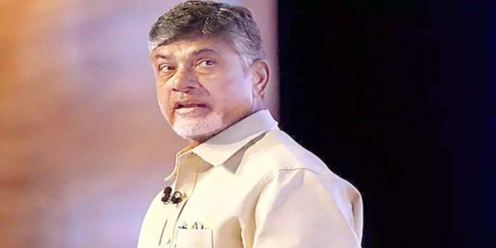 അഴിമതി കേസിൽ ആന്ധ്രാ മുൻ മുഖ്യമന്ത്രി ചന്ദ്രബാബു നായിഡുവിന് ജാമ്യം അഴിമതി കേസിൽ ആന്ധ്രാ മുൻ മുഖ്യമന്ത്രി ചന്ദ്രബാബു നായിഡുവിന് ജാമ്യം