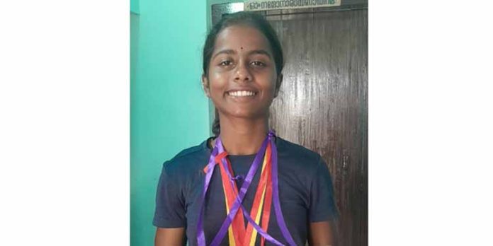 ദേശീയ മീറ്റിൽ പങ്കെടുക്കാൻ കഴിയാതെ കോന്നിയിലെ കായികതാരം ദേശീയ മീറ്റിൽ പങ്കെടുക്കാൻ കഴിയാതെ കോന്നിയിലെ കായികതാരം