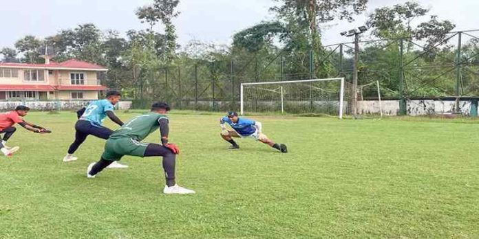 സന്തോഷ് ട്രോഫിയിൽ കേരളം ഇന്ന് ഗോവക്കെതിരെ ഇറങ്ങും സന്തോഷ് ട്രോഫിയിൽ കേരളം ഇന്ന് ഗോവക്കെതിരെ ഇറങ്ങും