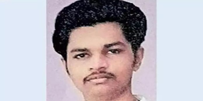 സോളാര് കേസിലെ പ്രതി ബിജു രാധാകൃഷ്ണന്റെ മകനെ വീടിനുള്ളില് മരിച്ച നിലയില് കണ്ടെത്തി സോളാര് കേസിലെ പ്രതി ബിജു രാധാകൃഷ്ണന്റെ മകനെ വീടിനുള്ളില് മരിച്ച നിലയില് കണ്ടെത്തി