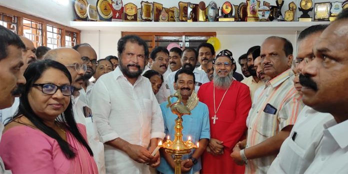 ഓഫീസ് ഉദ്ഘാടനം ചെയ്തു ഓഫീസ് ഉദ്ഘാടനം ചെയ്തു