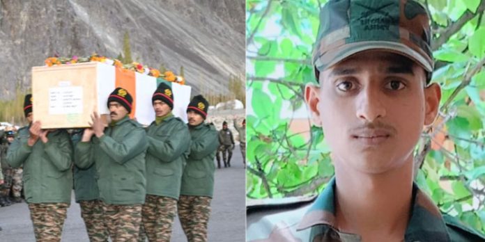 വീരമൃത്യു വരിച്ച ആദ്യ അഗ്നിവീർ അക്ഷയ് ലക്ഷ്മണിന് ഒരു കോടി രൂപ സഹായം നൽകും ; കരസേന വീരമൃത്യു വരിച്ച ആദ്യ അഗ്നിവീർ അക്ഷയ് ലക്ഷ്മണിന് ഒരു കോടി രൂപ സഹായം നൽകും ; കരസേന