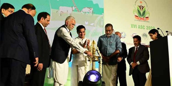 വരുംതലമുറക്ക് വേണ്ടി കാർഷിക-ഭക്ഷ്യോൽപാദനരംഗം സുസ്ഥിരമാക്കണം – കേന്ദ്ര മന്ത്രി പർഷോത്തം രൂപാല വരുംതലമുറക്ക് വേണ്ടി കാർഷിക-ഭക്ഷ്യോൽപാദനരംഗം സുസ്ഥിരമാക്കണം – കേന്ദ്ര മന്ത്രി പർഷോത്തം രൂപാല